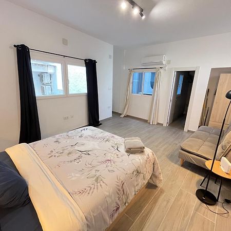 Appartamento Akasa Flats Santisima Faz Alicante Esterno foto