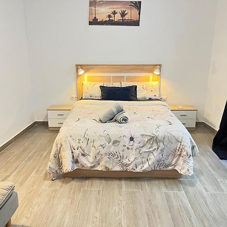 Appartamento Akasa Flats Santisima Faz Alicante Esterno foto
